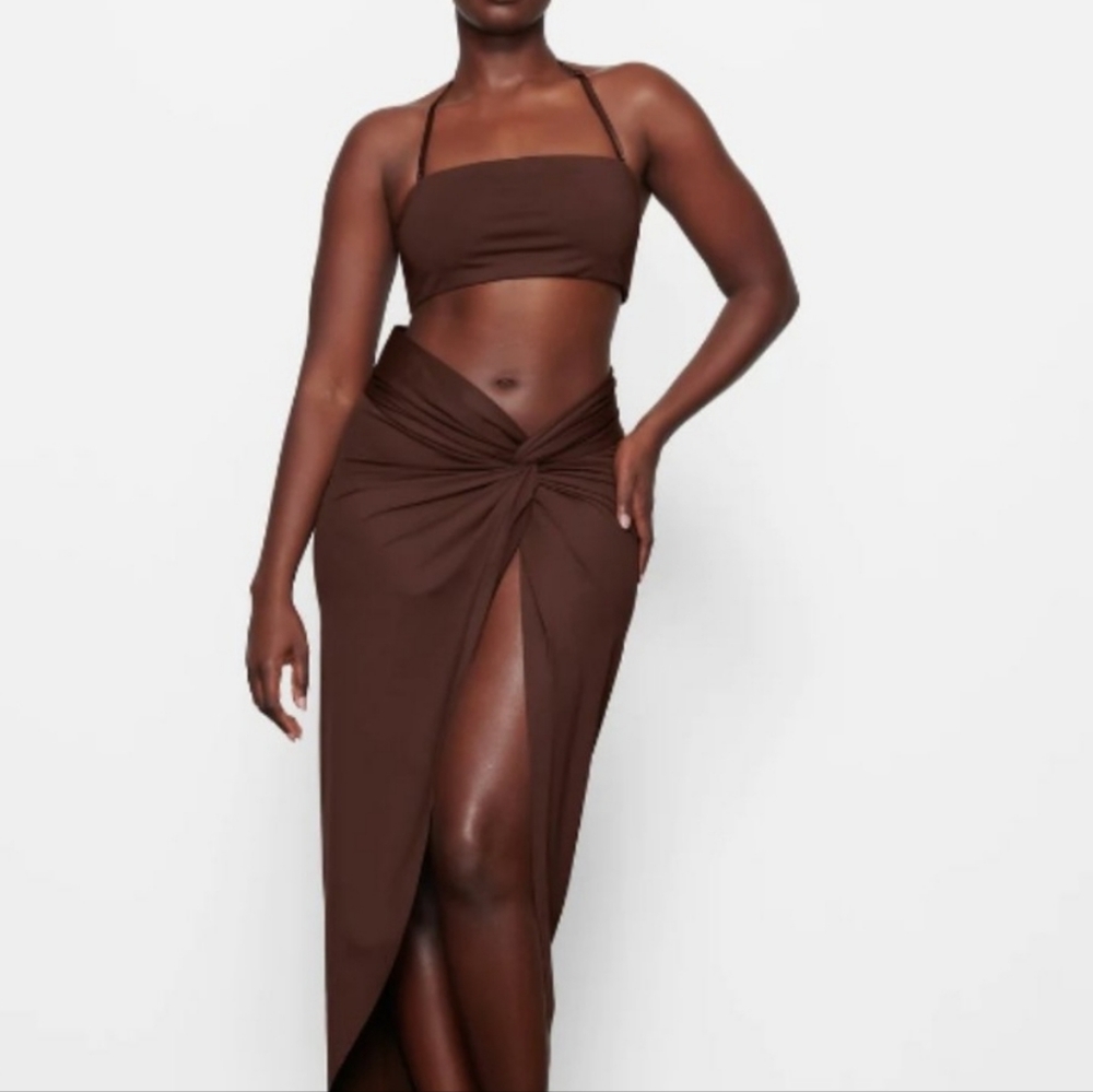 Skims SWIM BANDEAU BIKINI TOP
